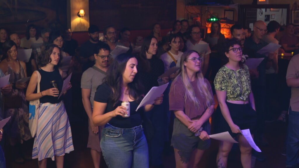Fishtown Choir takes karaoke to another level with community song